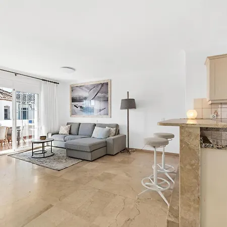 Cute In Benamara A Few Meters From The Between &marbella Apartament *